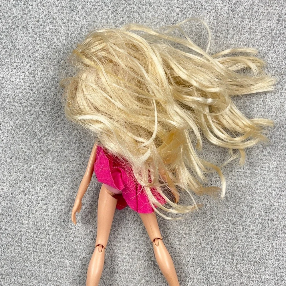 Bratz Hello My Name Is Cloe Blonde Jointed Inomplete Doll Figure 2015